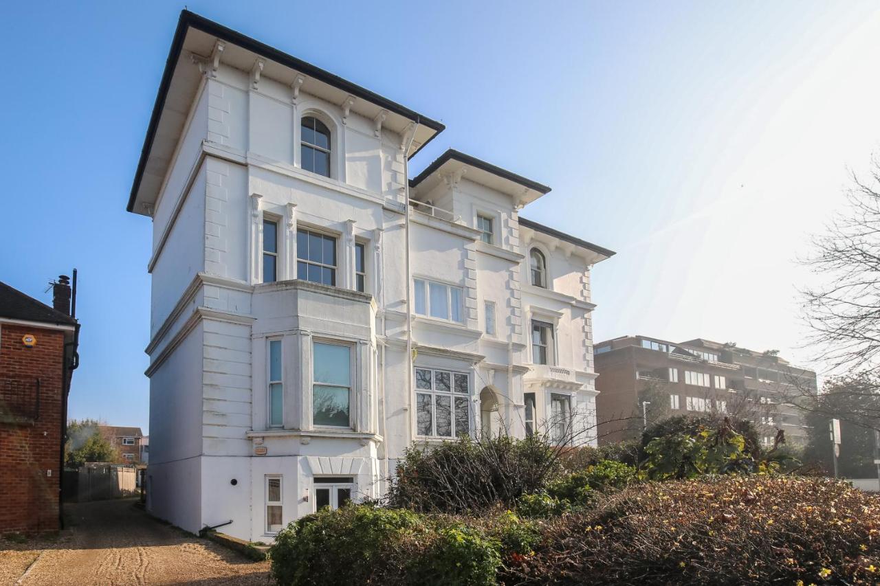 Surbiton Riverside Central Kingston Flat 1B מראה חיצוני תמונה